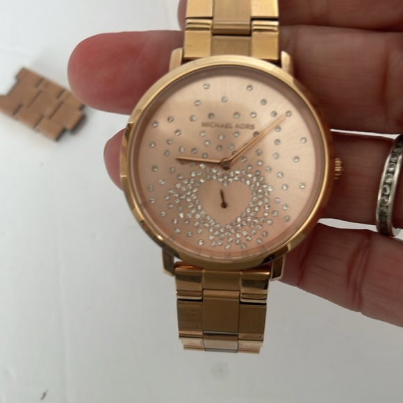 Michael Kors Jaryn Rose Gold Dial Rose Gold Steel Bracelet MK3621 - Picture 3 of 3